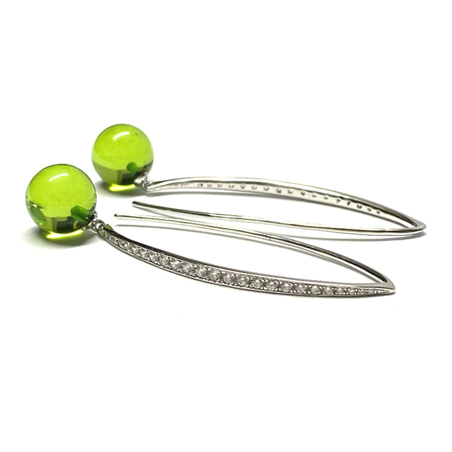 Ohrring 925 Silber rhodiniert Bernstein grün (karibischer Bernstein) Kugel 10mm Zirkonia Ohrhänger