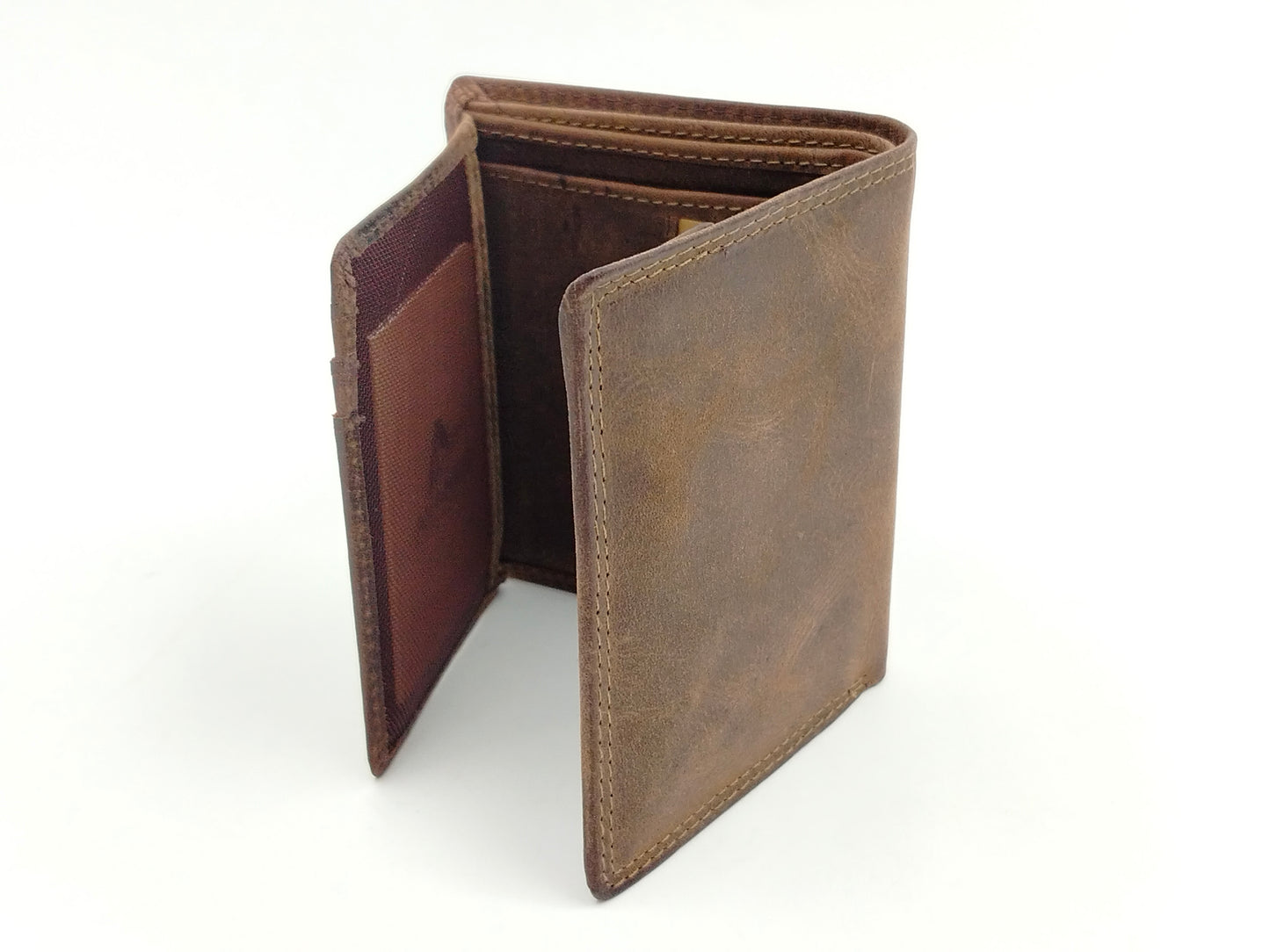 Klassische Herrenbörse Leder braun – rustikales Design mit Kartenfächern